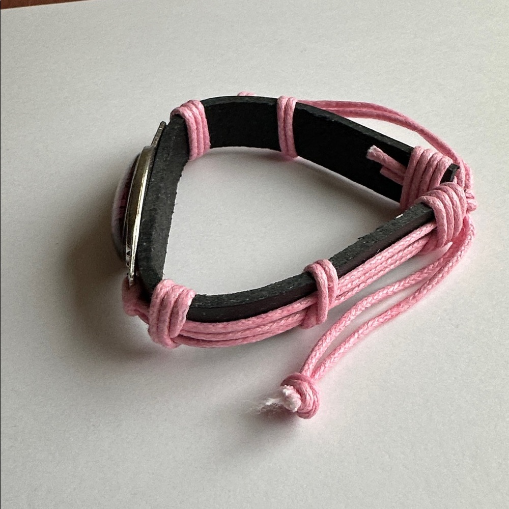 New Faux leather breast cancer butterfly bracelet with adjustable strap - Picture 4 of 4